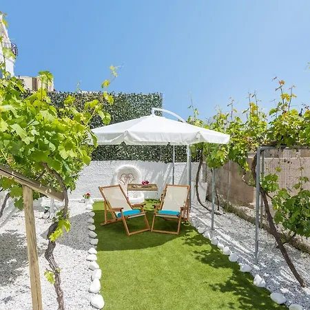Veranda Syros House 펜션 *